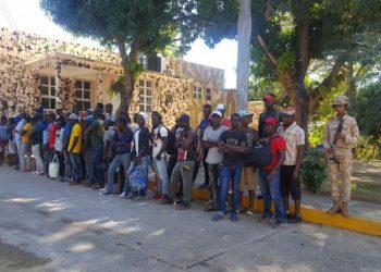 Detienen en la zona fronteriza a 3,767 haitianos indocumentados