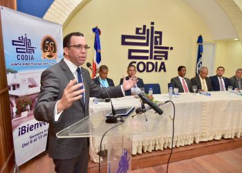 Ministro de Educación Andrés Navarro asegura que la Revolución Educativa está generando desarrollo local