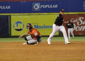 Leones vencen a los Toros; Estrellas derrotan Licey