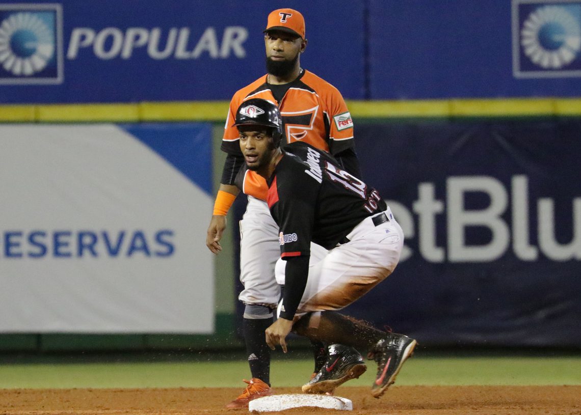 Toros vencen Leones y son líderes round robin beisbol dominicano