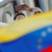 Guaidó jura como presidente interino: “¡Venezuela, despierta, reacciona!