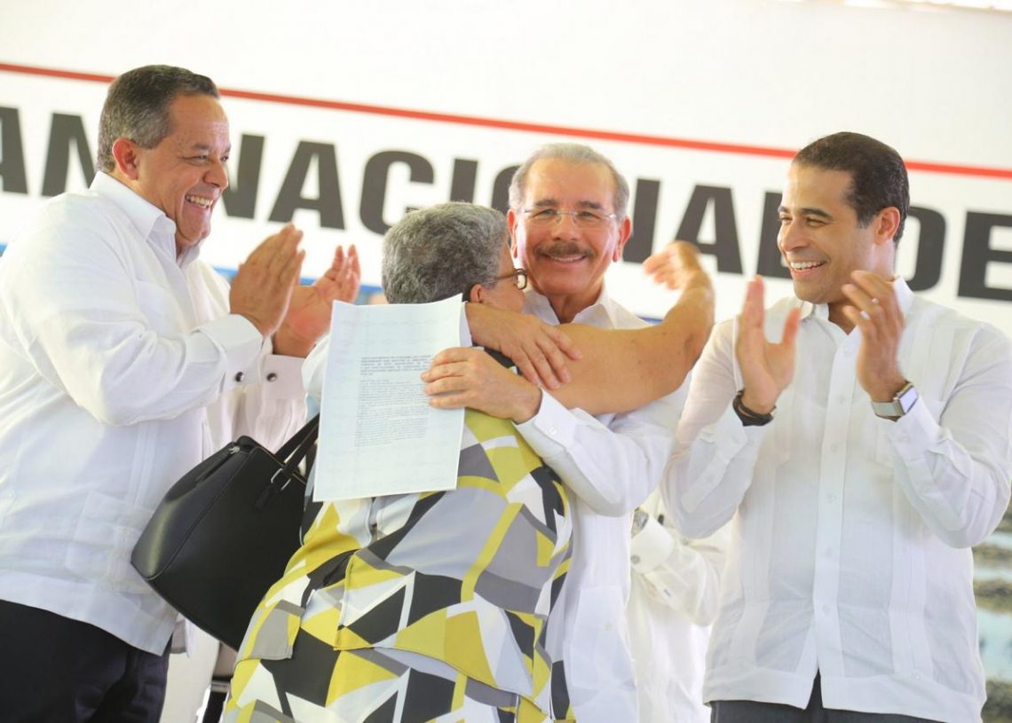 Danilo Medina entregará hoy  3000 títulos de propiedad en el Noroeste; van más de 50 mil certificados otorgados en últimos 6 años