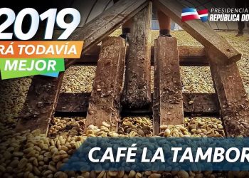 Café La Tambora, denominación de Origen Valdesia, lo producen 175 caficultores del Movimiento Cafetalero de Acción Comunitaria (MOVICAC).
