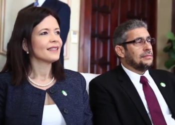 CLARO manifiesta a Danilo Medina planes para seguir apoyando evolución tecnológica del país.