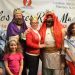 NUEVA JERSEY: Parada Dominicana lleva alegría a los niños el Día de Reyes