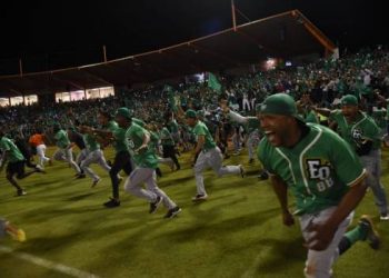 ¡Campeones! Estrellas brillan en lo más alto cinco décadas después