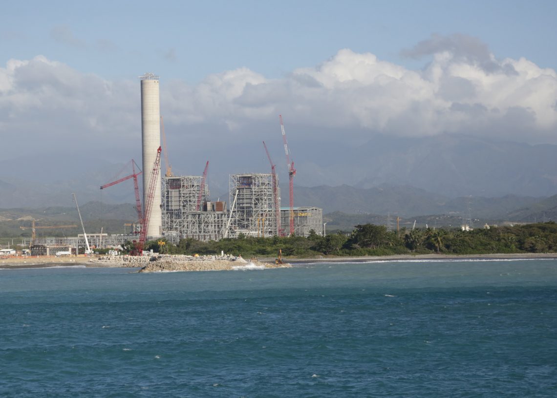 Antes y después en servicio eléctrico: Unidad I de Punta Catalina estará operando a plena capacidad en marzo próximo