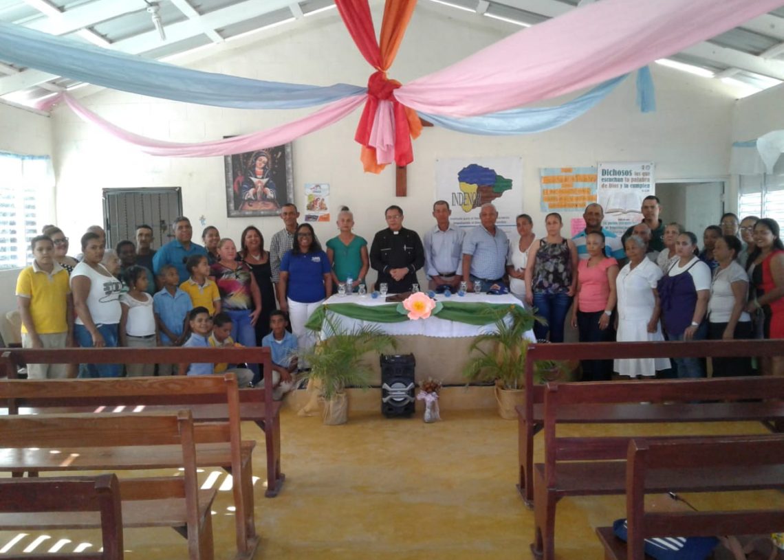 INDENOR EN COORDINACIÓN CON LA COMUNIDAD DE HUNDIDERA REALIZA ACTO PARA ENTREGA DE MÓDULOS SANITARIOS