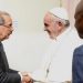 ITALIA: El Papa Francisco y Danilo Medina se dan un apretón de manos