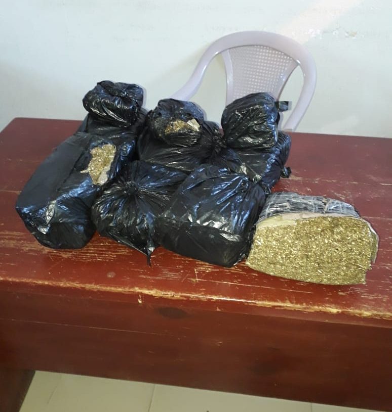 PN en Dajabón apresa hombre y le ocupa 11 paquetes de supuesta Marihuana