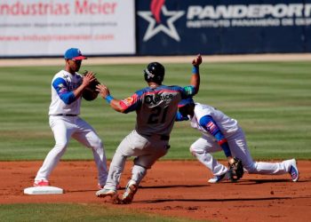 República Dominicana debuta con triunfo sobre PR en la Serie del Caribe