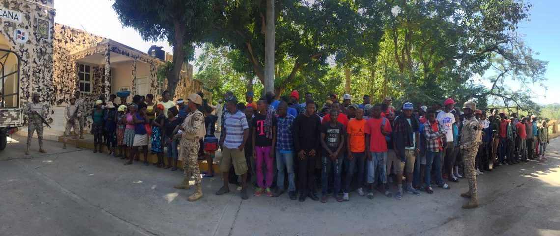 Cesfront detiene decenas de haitianos en situación migratoria irregular