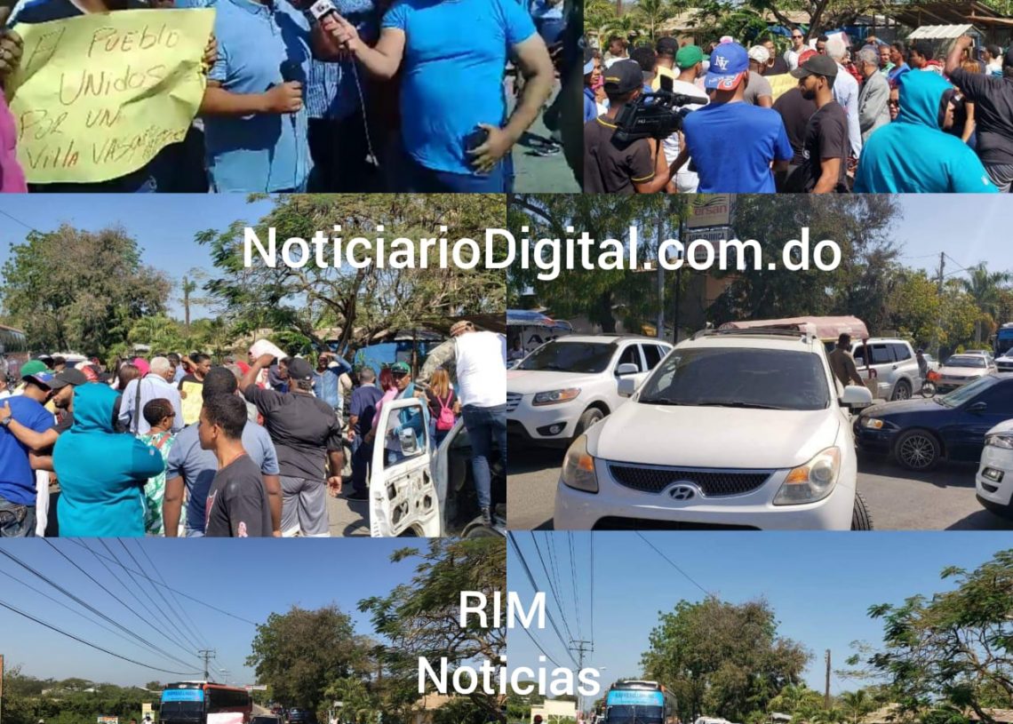 VIDEO: Paralizan tránsito en Villa Vásquez , exigen el asfalto de las carreteras y la construcción del hospital