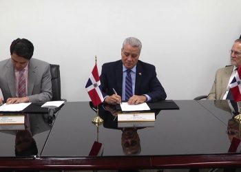 MICM y Siemens firman acuerdo para impulsar transformación digital en las pymes
