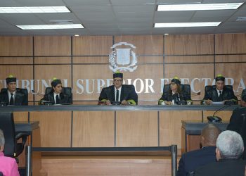 PRD amenaza a jueces TSE con juicio político y otros rechazan presión