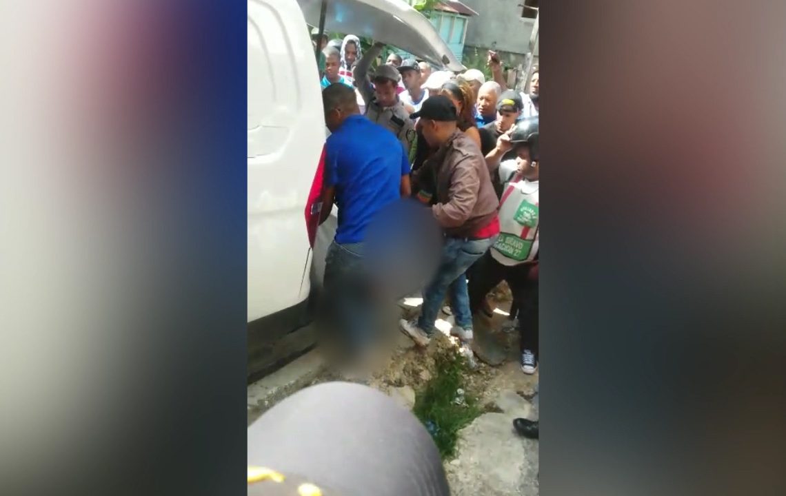 Hombre que mató a su esposa y se suicidó era maltratado por esta, según la familia