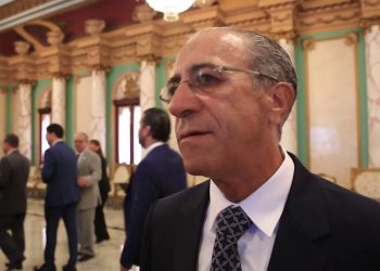 VIDEO:Comerciantes e Industriales de Santiago visitan a Danilo Medina. Agradecen políticas públicas en favor de la gente de esa provincia