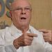 Hipólito también propone reformar la Constitución para habilitar a Danilo 2024