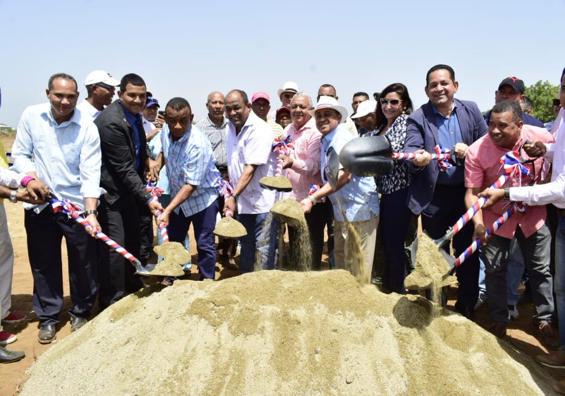 INVI inicia construcción del proyecto Villa Esperanza Loma de Castañuelas, en Montecristi