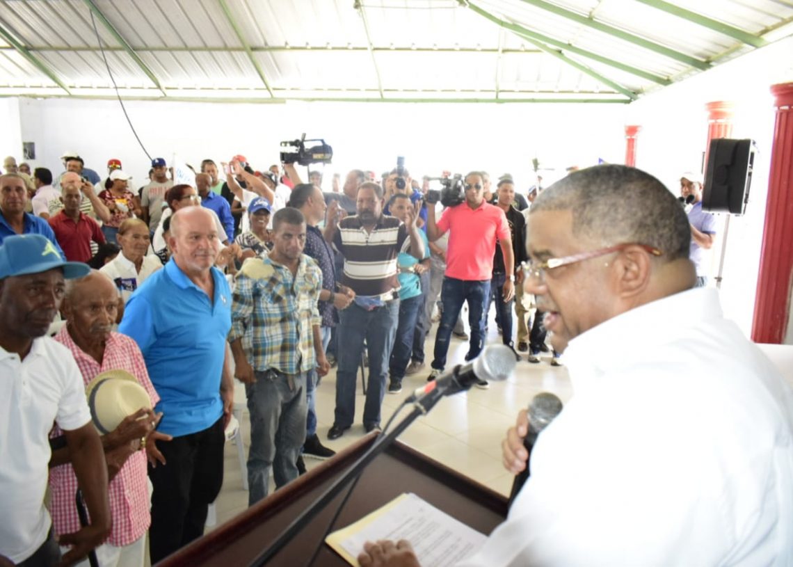 MONTECRISTI: Arranca el Caballo Luisito Méndez del PRD en Montecristi, en acto gigantesco
