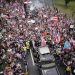 Comienza la marcha para celebrar la renuncia del gobernador de Puerto Rico