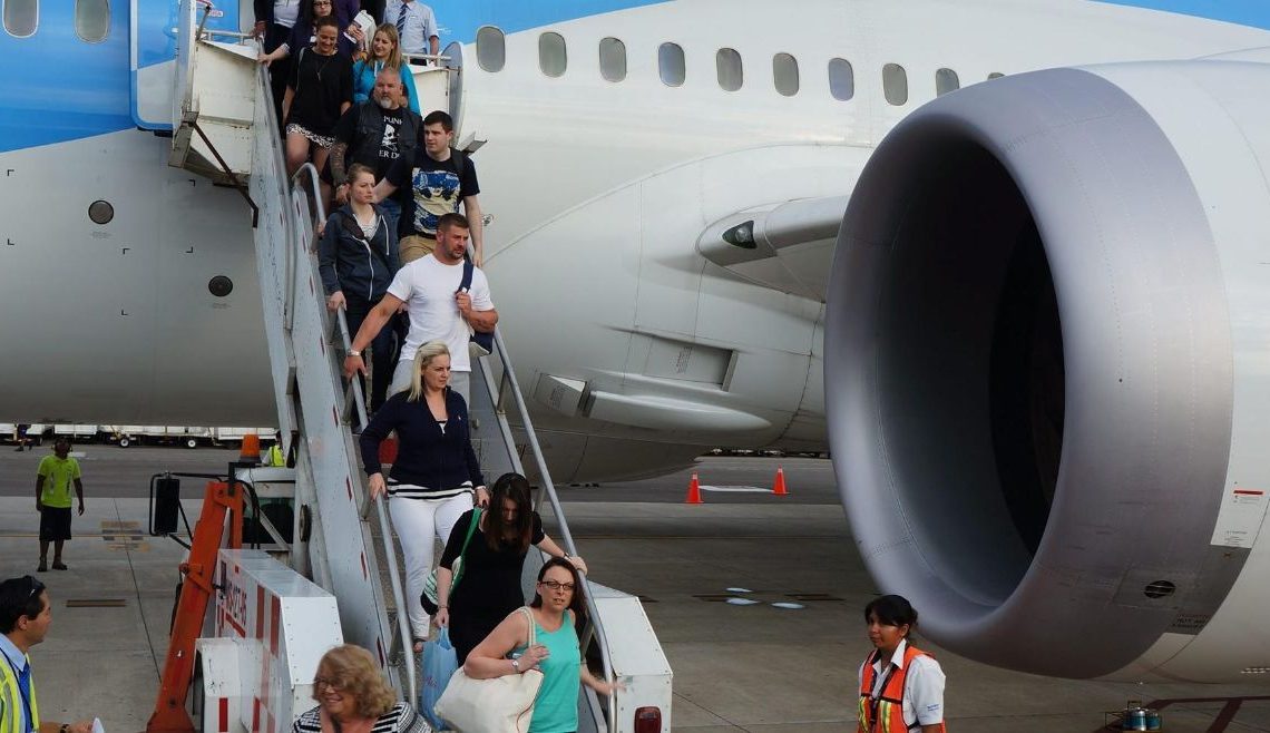Flujo turístico aumenta en los primeros cinco meses