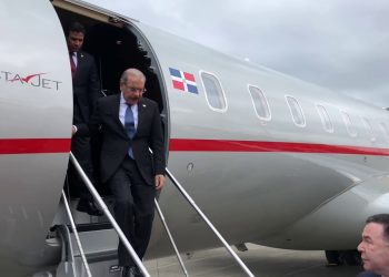 VIDEO:Presidente Danilo Medina llega a Panamá. Participará en actos toma de posesión de Laurentino Cortizo