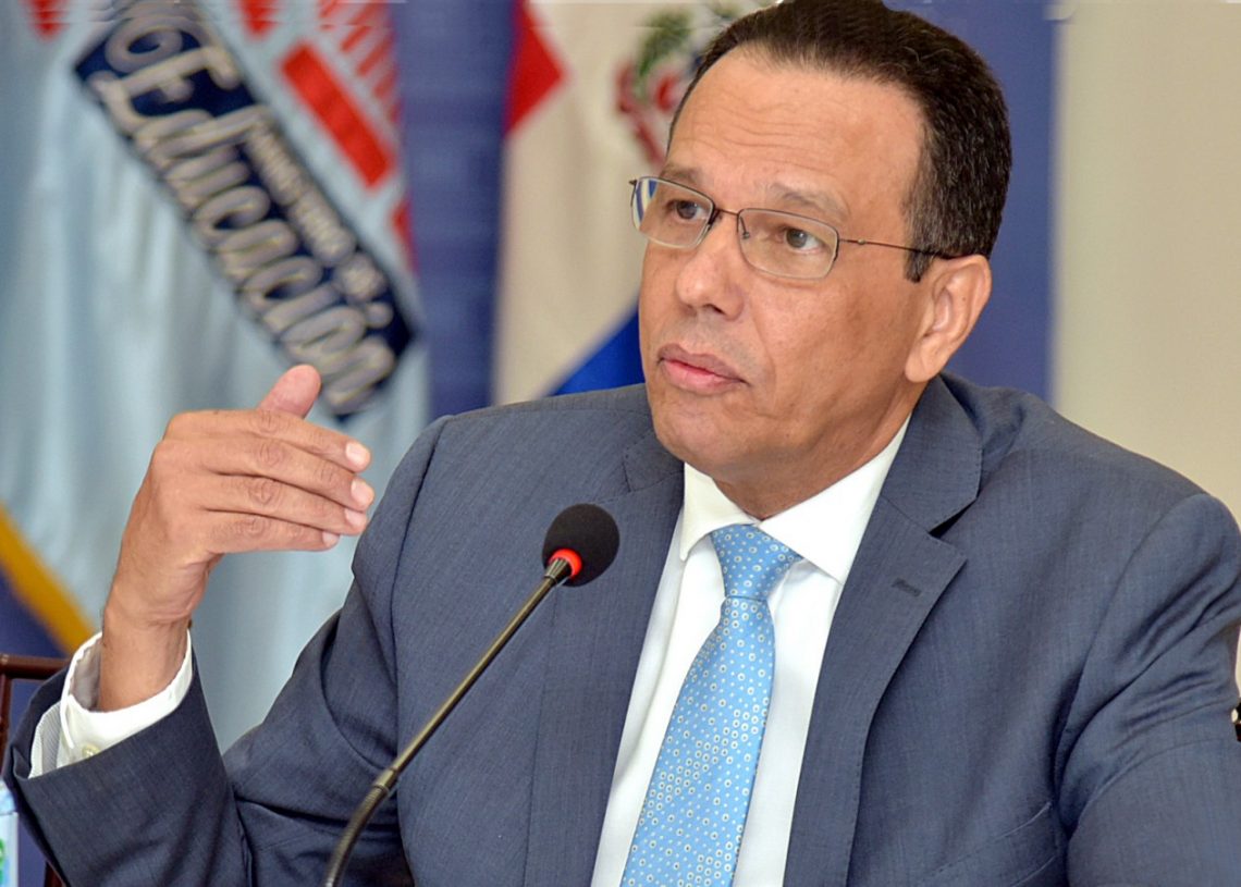 Ministerio de Educación anuncia que alquilarán viviendas para dar clases