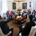 En visita del comisionado MLB, Danilo Medina garantiza apoyo firme y atención escolar niños y adolescentes sueñan con llegar a Grandes Ligas