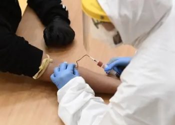 Vacuna desarrollada en Italia generó anticuerpos neutralizan el coronavirus