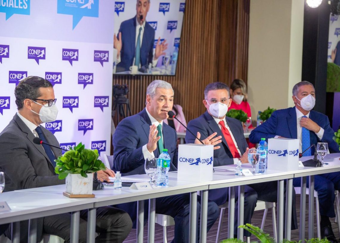 GONZALO CASTILLO ASEGURA QUE TRABAJARÁ CON LOS SECTORES EMPRESARIALES Y PRODUCTIVOS PARA GENERAR MÁS BIENESTAR, EMPLEOS Y OPORTUNIDADES