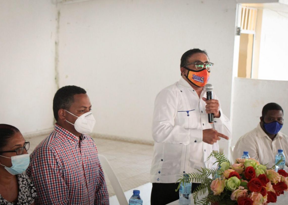 Movimiento de Mayo a Mayo proclama a Bolivar Valera como su candidato a diputado por SDE