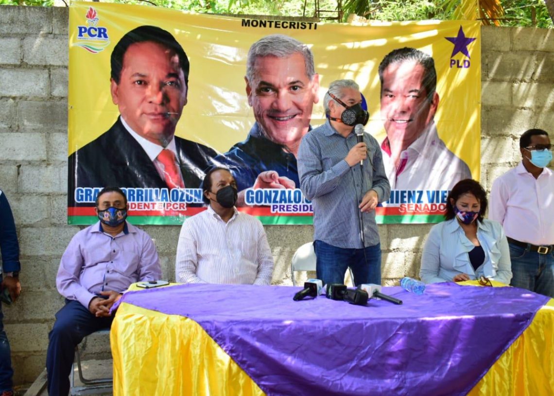 Partido Cívico Renovador proclama a Hein Vieluz como su candidato a senador en Montecristi