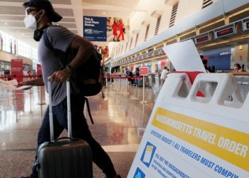 Pasajeros que viajen a EEUU deberán hacer una cuarentena a su llegada