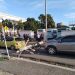 Camión derriba al menos nueve postes de luz en la Máximo Gómez; tránsito se paraliza