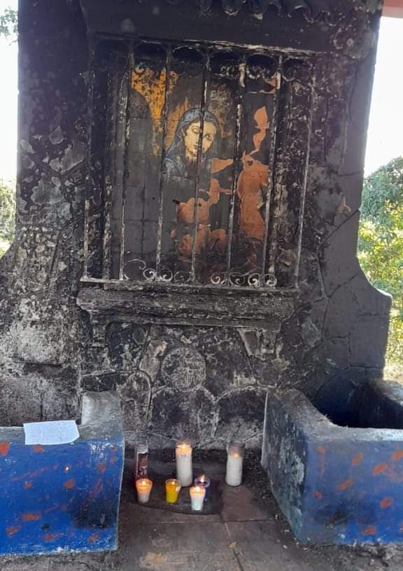 VIDEO – Aparece quemada Imagen de la Virgen de la Altagracia en Loma de Cabrera