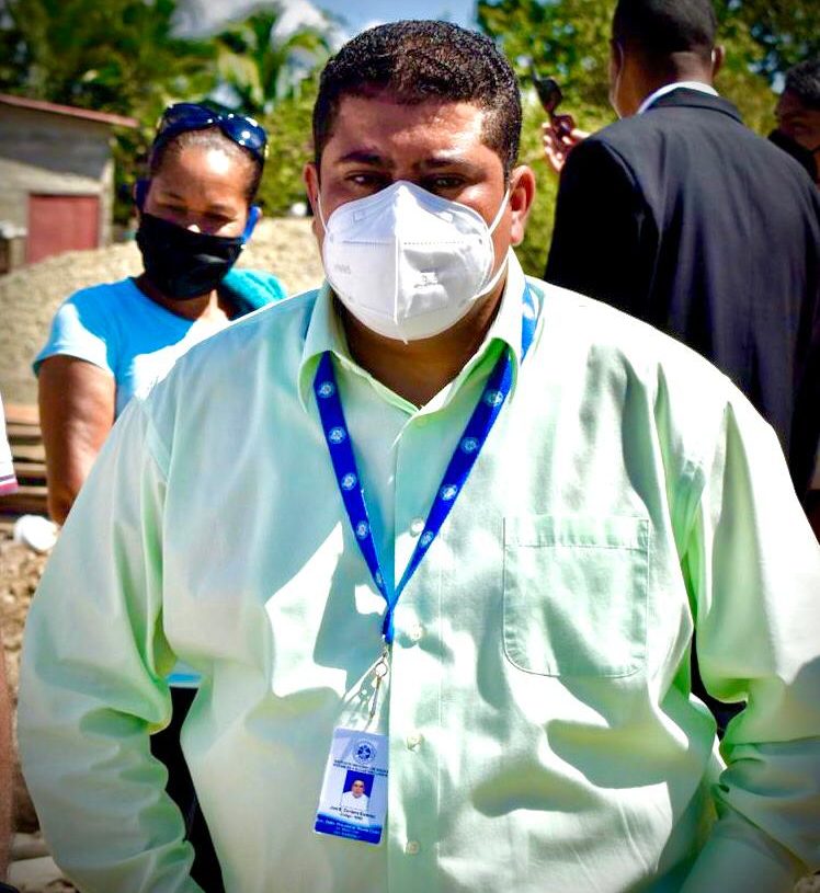 Johel Cordero informa suspensión del servicio de aguas potables en algunas comunidades de la provincia Montecristi.