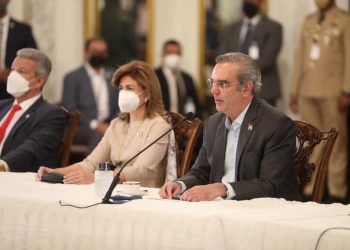 VIDEO- Gobierno reduce déficit fiscal en 77 mil millones; aumenta a 10,600 millones Reservas BC
