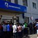 Bancos aumentan horario por extensión toque de queda