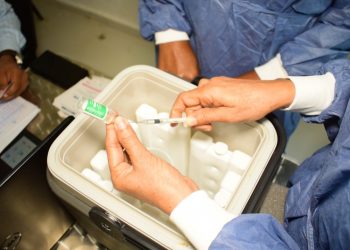 Inician proceso de vacunación en Montecristi, serán puesta 270 dosis en primera fase
