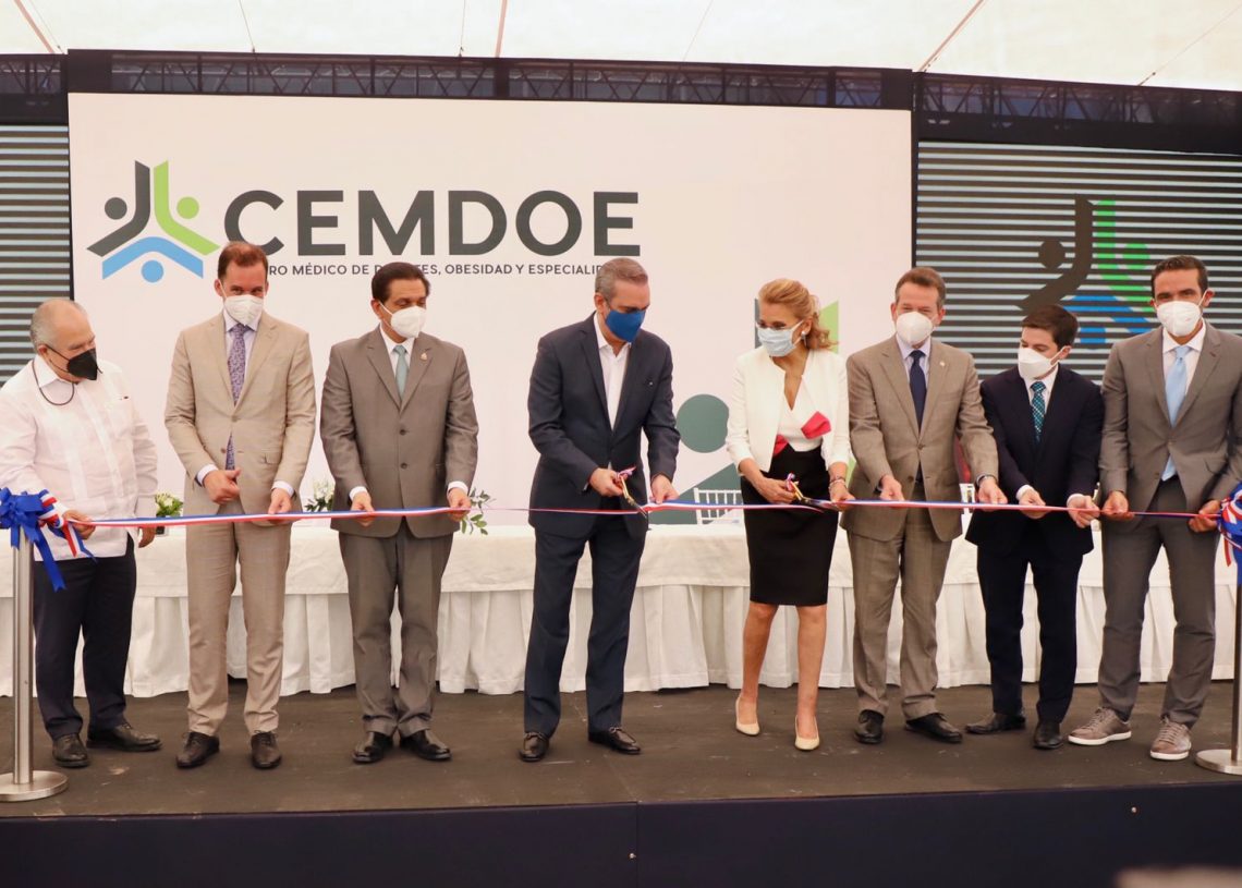Presidente Abinader asiste a inauguración de moderno centro de atención integral para diabetes, obesidad y especialidades