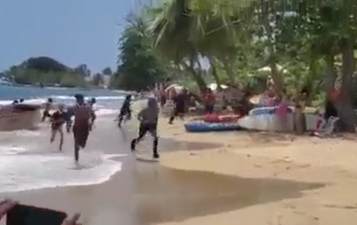 VIDEO- «Vivos de Milagro» Momento en que llegan más de 15 dominicanos a Puerto Rico y la PN lo persigue