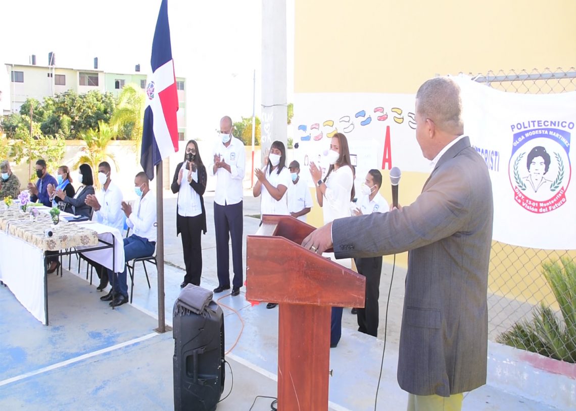 220 escuelas reinician docencia con 30% asistencia de estudiantes y 61% de maestros en la regional 13