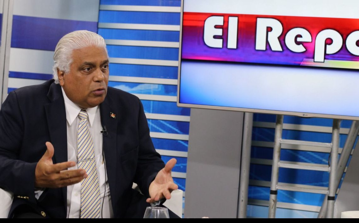 CASTILLO PANTALEÓN CONSIDERA CONFUSAS ACCIONES DEL GOBIERNO EN MATERIA MIGRATORIA