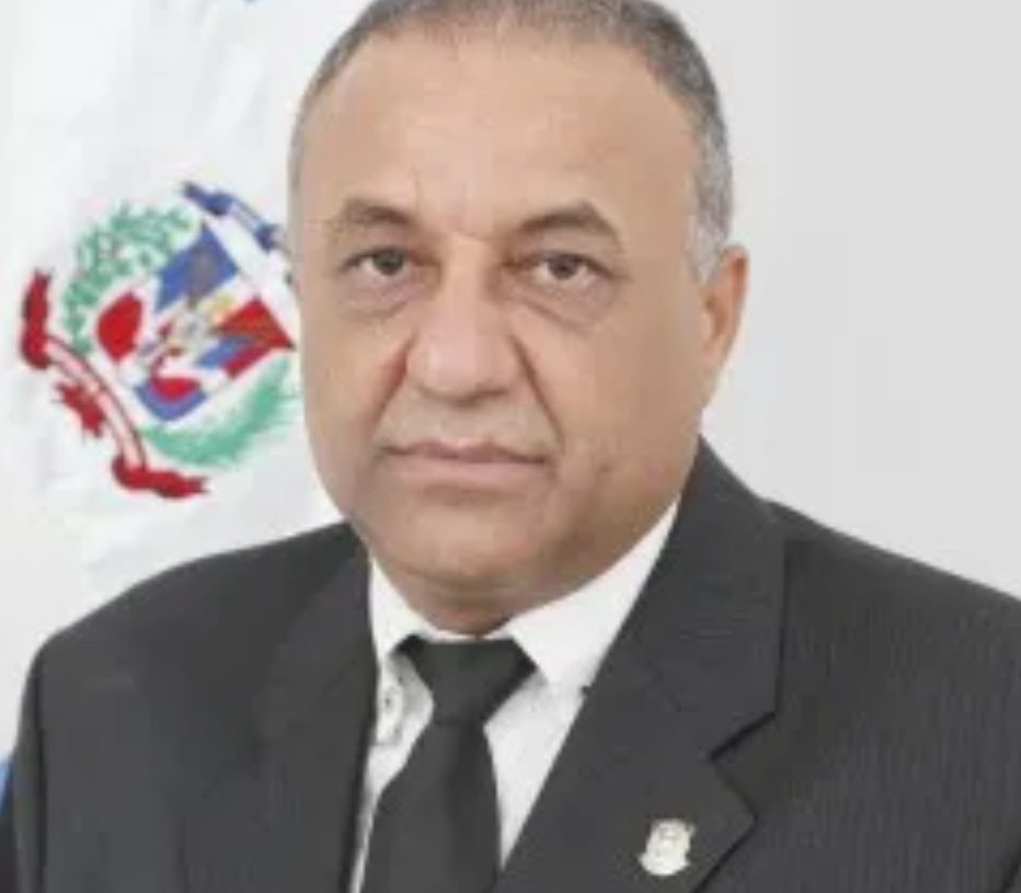 Autoridades allanan propiedad del diputado PRM José Miguel Ferreiras y encuentran 10,400 unidades de medicamentos falsificados
