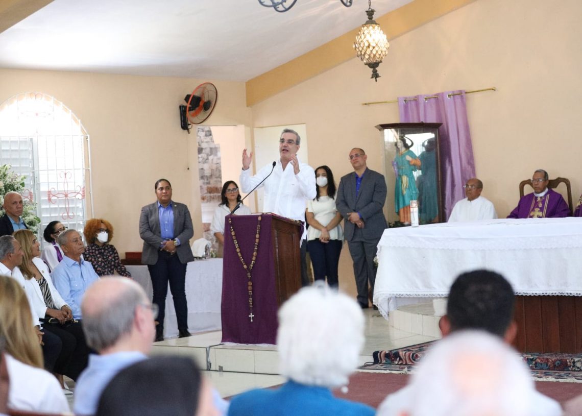 Abinader: Peña Gómez fue un ejemplo de perseverancia, lucha y de pasión que debe servir de ejemplo a la Juventud