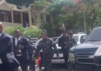 Autoridades trasladan a Miguel Cruz de iglesia donde se refugió tras matar a Orlando Jorge Mera