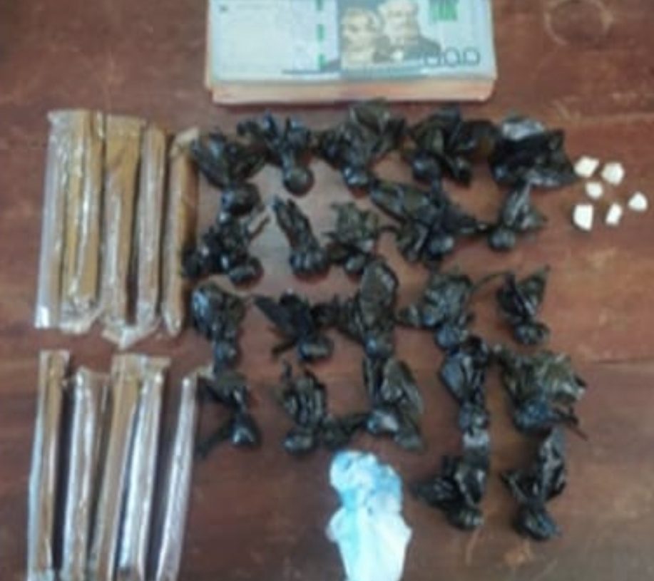 Apresan a un haitiano en Castañuelas con RD$15 mil y 28 porciones de droga