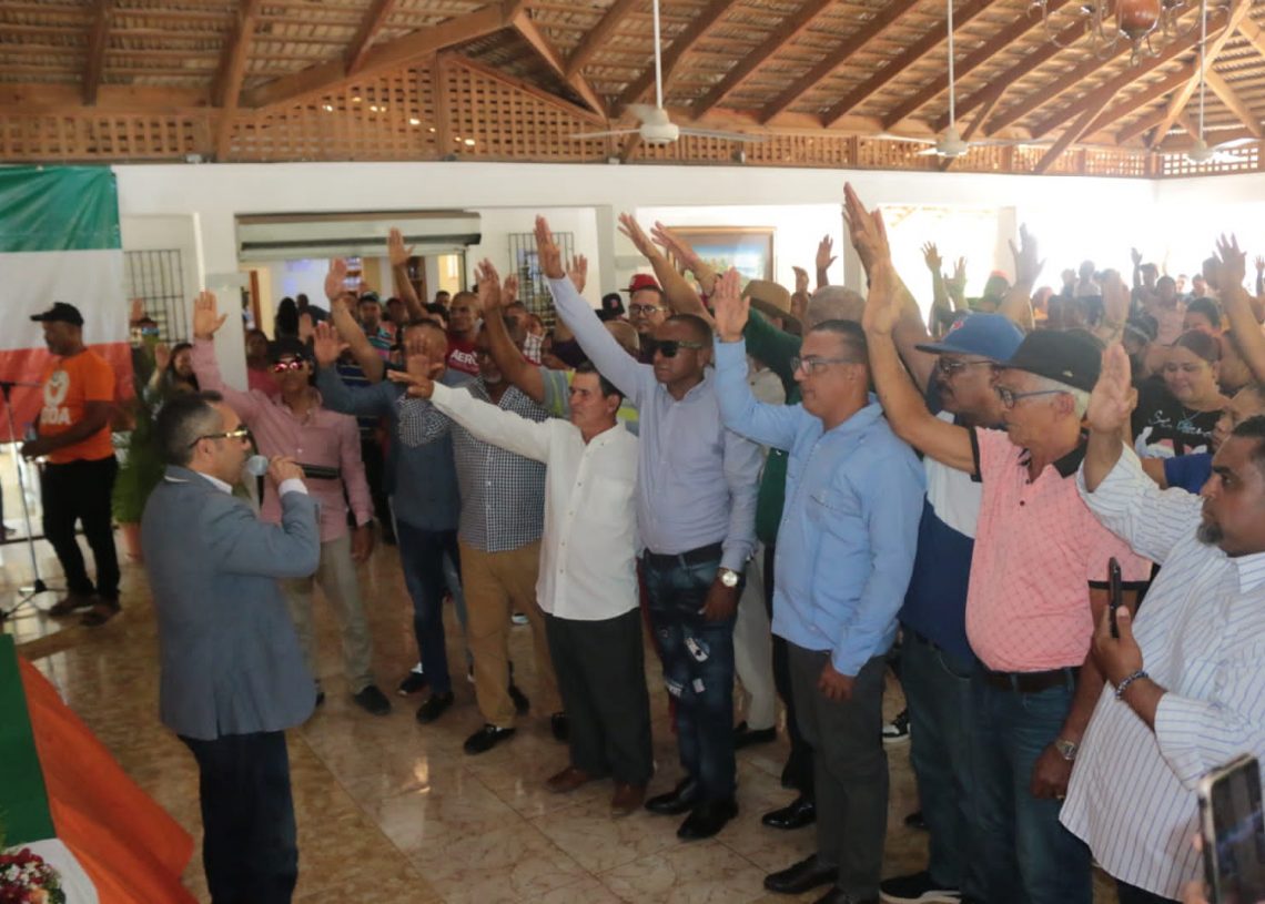 El MODA reestructura su Dirección Política en Montecristi