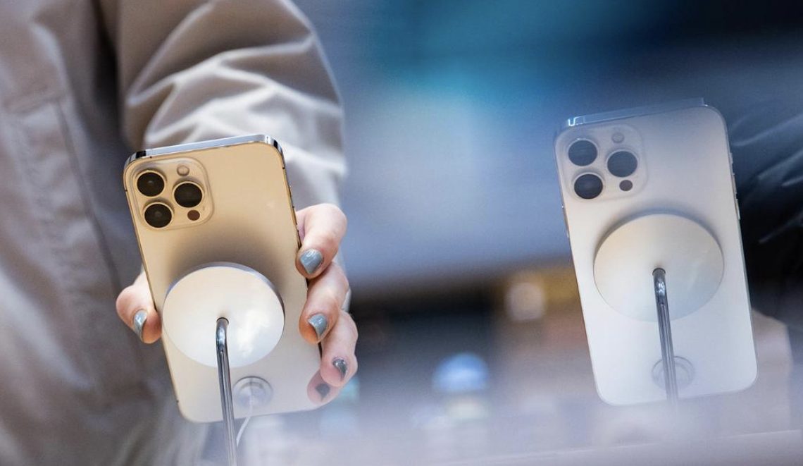 ¿Cuánto podría costar el nuevo iPhone 14? ¿Cual es su innovación? Se espera que Apple presente la nueva línea del iPhone 14 el próximo miércoles